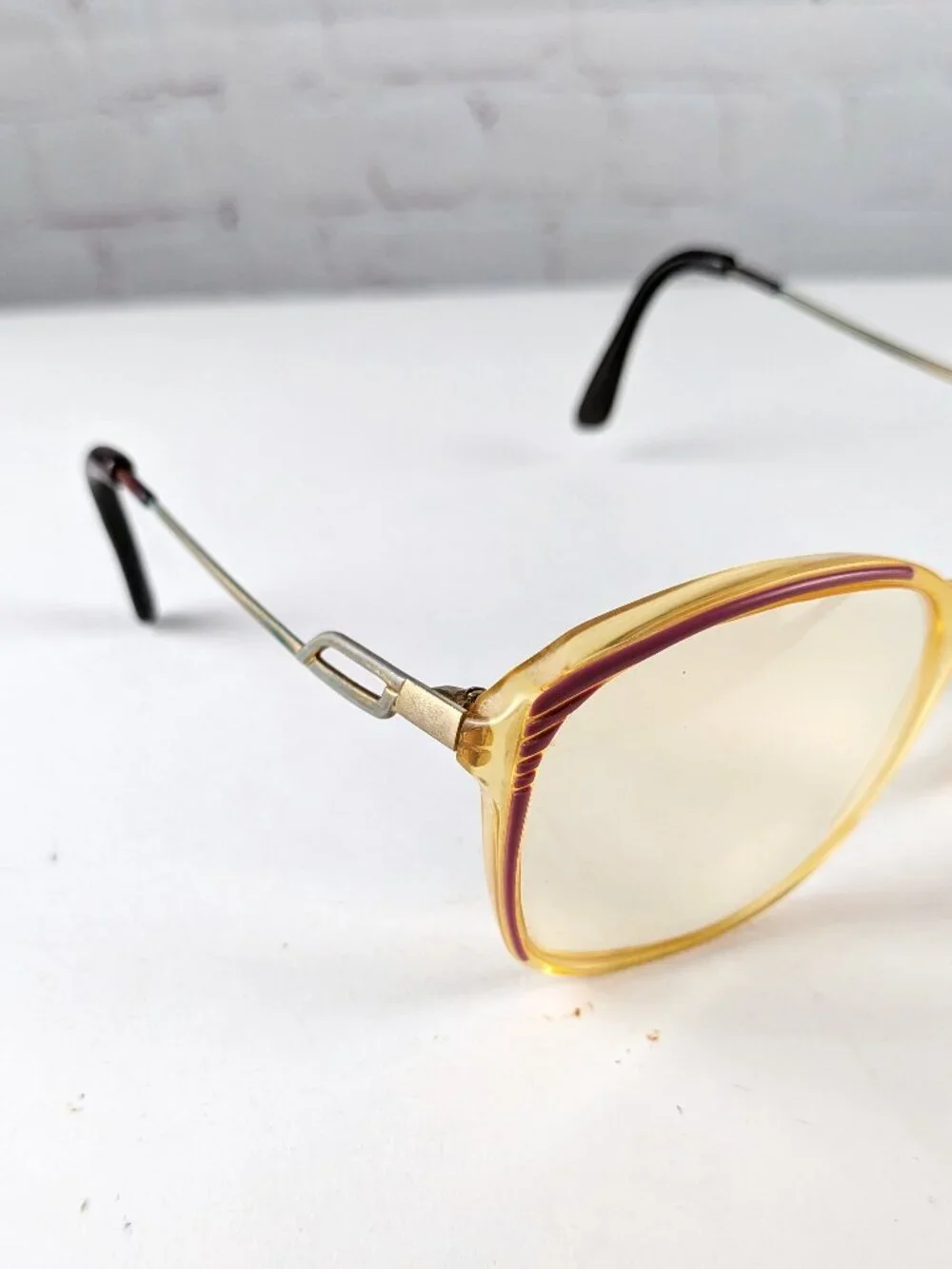 Vintage 80s/90s Women's Bifocal Glasses w/ Pink Accent